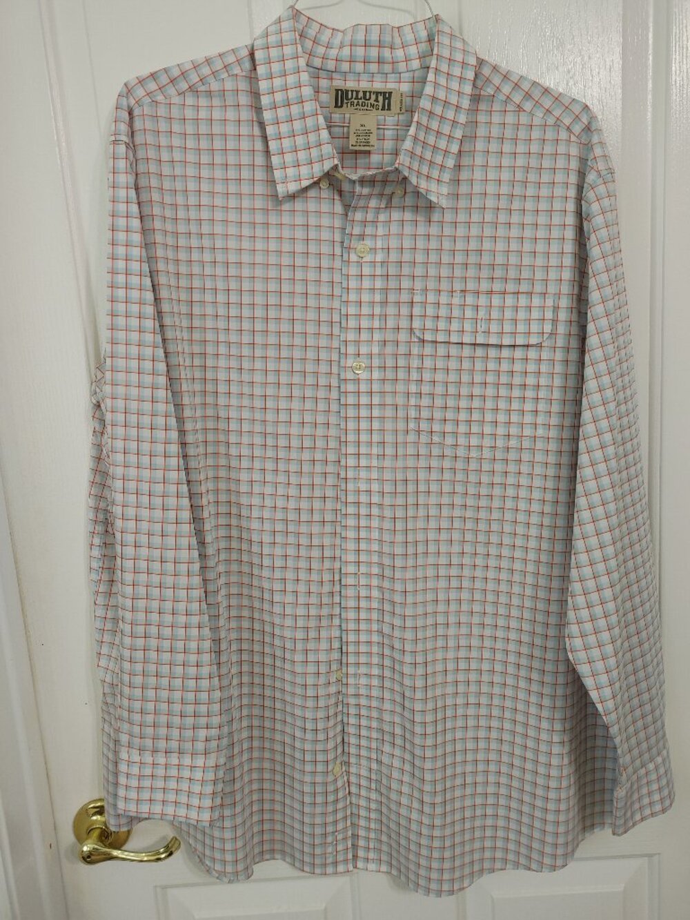 ANY 3 MENS SHIRTS 3 FOR $25                         Duluth Trading Size XL